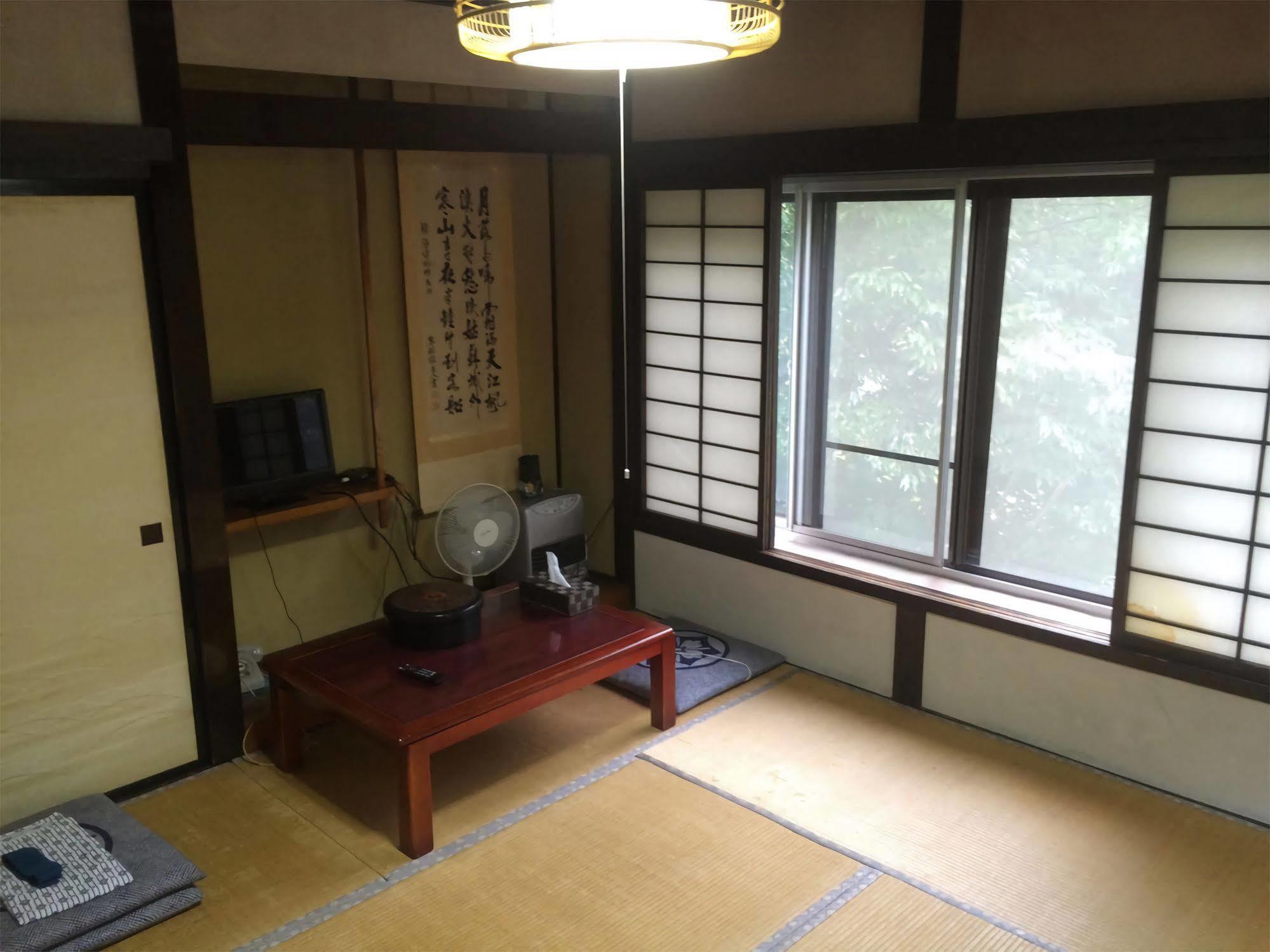 Onsen Minshuku Sakaeya Hotel Shizukuishi Exterior foto