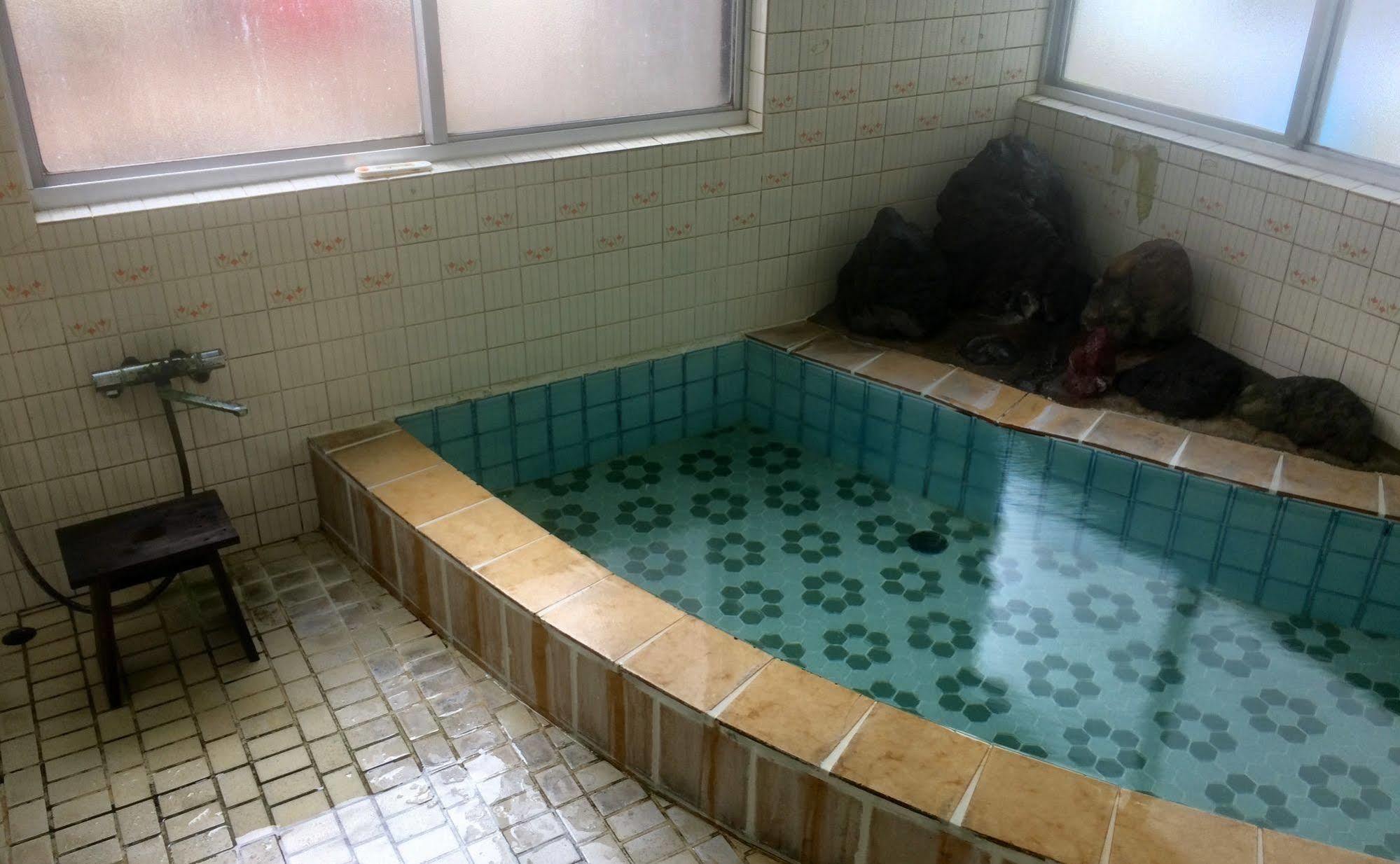 Onsen Minshuku Sakaeya Hotel Shizukuishi Exterior foto